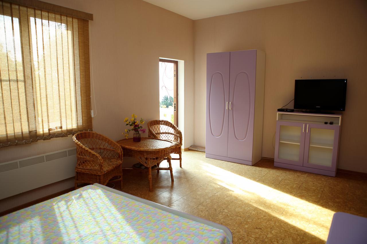 Mamzyshkha Guest House Gagra Dış mekan fotoğraf